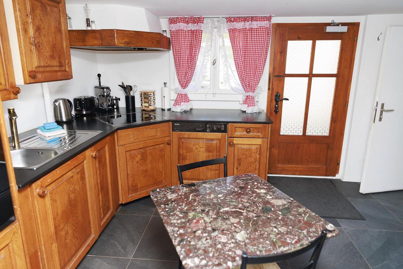 Charming Alpine Retreat By Apartments Capricorn Gsteigwiler Luaran gambar